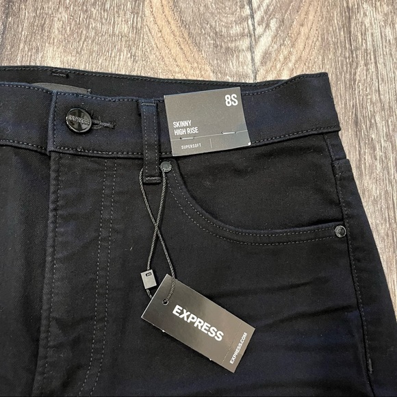NWT Express Black Skinny High Rise Jeans in Petite Size 8S - Picture 2 of 8